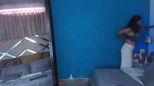 MailynFoxx – webcam model profile photo Image 2