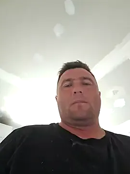 MissLMrJ – webcam model profile photo Image 13