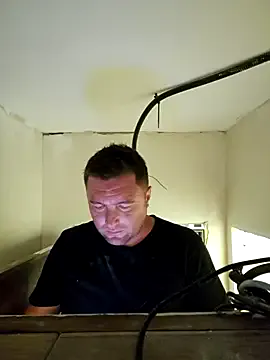 MissLMrJ – webcam model profile photo Image 18