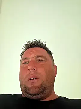 MissLMrJ – webcam model profile photo Image 9