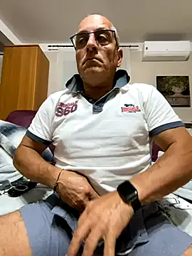 Lia_Brooks – webcam model profile photo Image 14