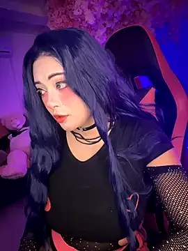 AdelineFoster – webcam model profile photo Image 16