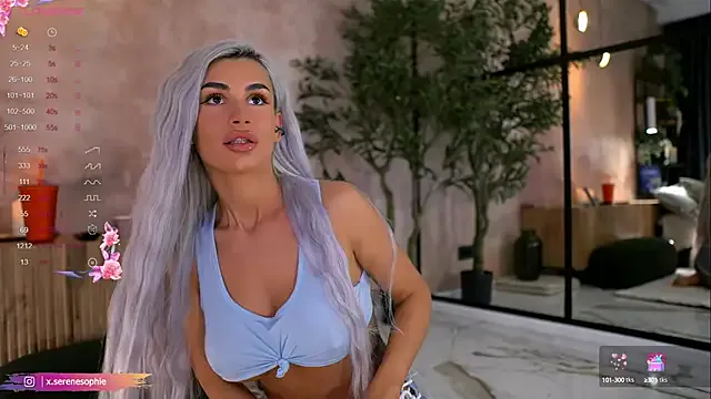 SophieBlaake – webcam model profile photo Image 3