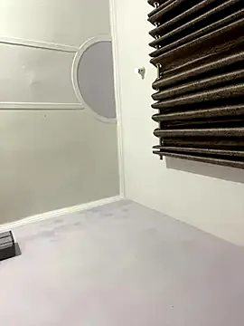 IsabelaJohnson – webcam model profile photo Image 12