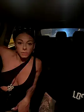 XxAlliGirlNextDoor – webcam model profile photo Image 13