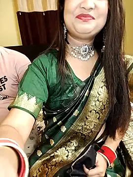 Lovely12streaming – webcam model profile photo Image 8