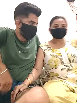 LiaSinclair – webcam model profile photo Image 3