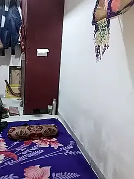 Priyajaanbaby – webcam model profile photo Image 14