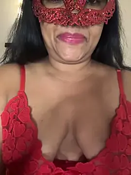 LyraCarvajal – webcam model profile photo Image 13