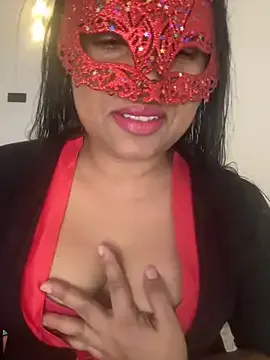 LyraCarvajal – webcam model profile photo Image 16