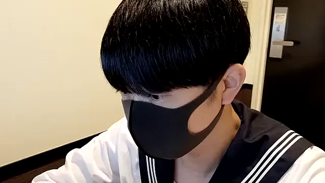 AdaharaBanks – webcam model profile photo Image 3