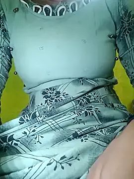 TifanyCadavid – webcam model profile photo Image 9