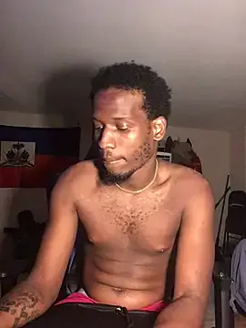 PaulinaSwift – webcam model profile photo Image 8