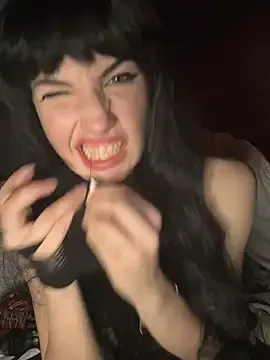 BellaDavies – webcam model profile photo Image 6