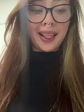 ZayaSeduce – webcam model profile photo Image 6