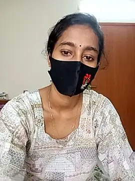 AmyBelmontt – webcam model profile photo Image 11