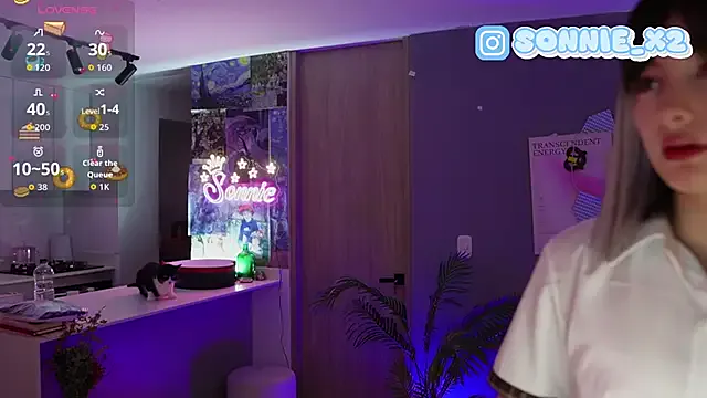 YaraDavis – webcam model profile photo Image 18