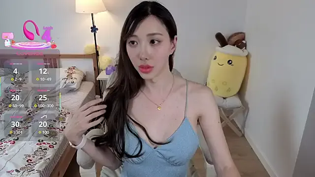 KaraNoir – webcam model profile photo Image 6