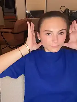 TifanyCadavid – webcam model profile photo Image 8