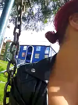 alanna_Micheles – webcam model profile photo Image 8