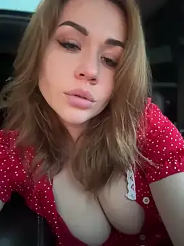 NiaPineda – webcam model profile photo Image 2