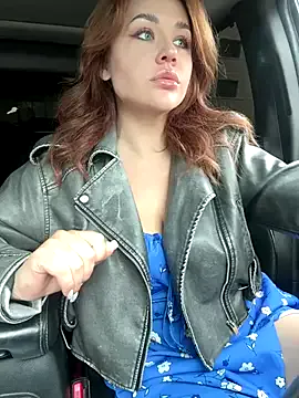 NiaPineda – webcam model profile photo Image 8