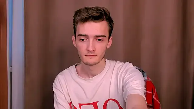 AmyBelmontt – webcam model profile photo Image 5