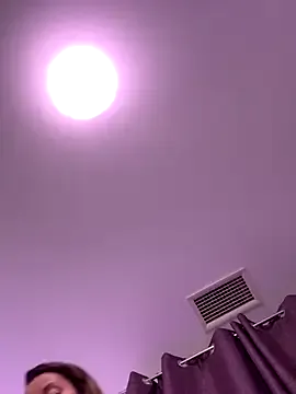 GreciaMorgan – webcam model profile photo Image 4