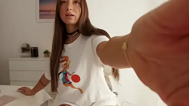 ArieliciousXXX – webcam model profile photo Image 19