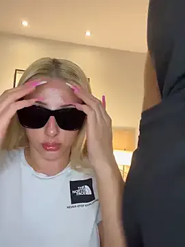 danafiore – webcam model profile photo Image 12