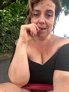 MartinaWolf – webcam model profile photo Image 12