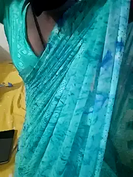 SkyLumen – webcam model profile photo Image 4