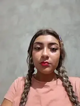 feliciahardon – webcam model profile photo Image 15