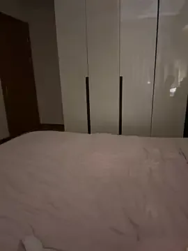 LizyMilleren – webcam model profile photo Image 11