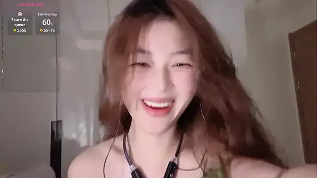 LizyMilleren – webcam model profile photo Image 14