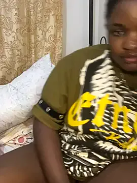 SkyLumen – webcam model profile photo Image 15