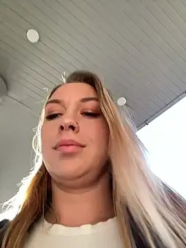 Megan_Blake – webcam model profile photo Image 19