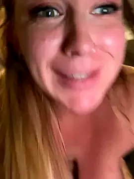 Megan_Blake – webcam model profile photo Image 2