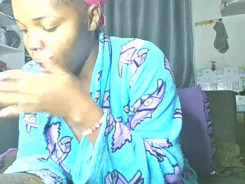 Emma_Lunny – webcam model profile photo Image 5