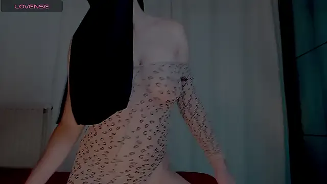 PamelaVegga – webcam model profile photo Image 3