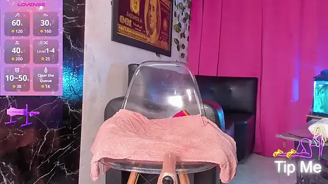 LaraHarvey – webcam model profile photo Image 18