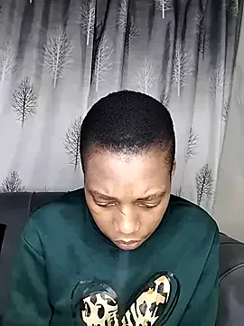 ZoeMurphy – webcam model profile photo Image 12