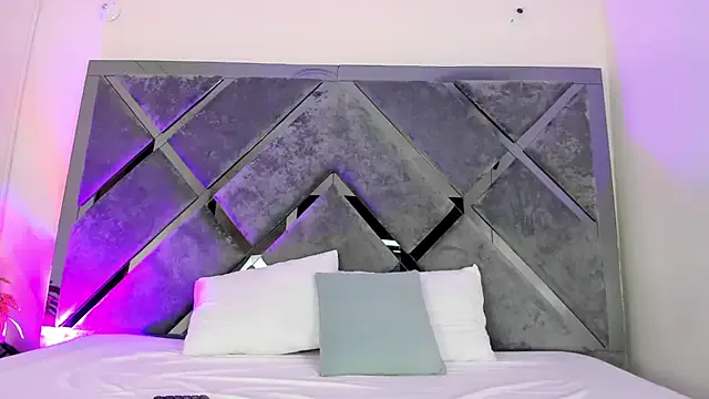 AmyBelmontt – webcam model profile photo Image 7