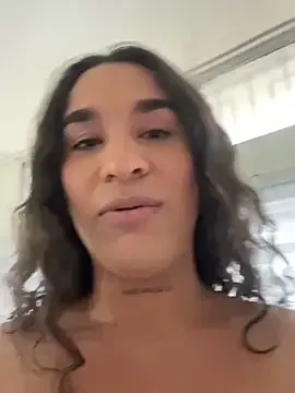 LadyRochester – webcam model profile photo Image 10