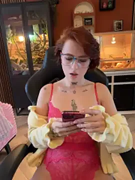 EvaBlazeXXX – webcam model profile photo Image 4