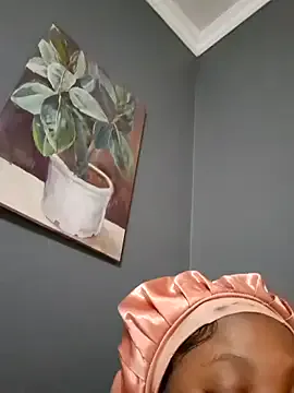 JaneRouse – webcam model profile photo Image 4