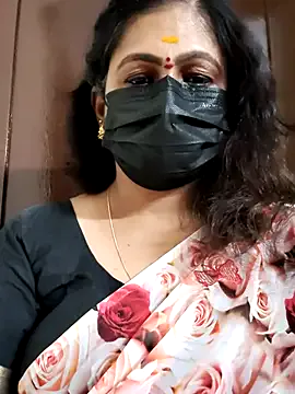 AmyBelmontt – webcam model profile photo Image 10