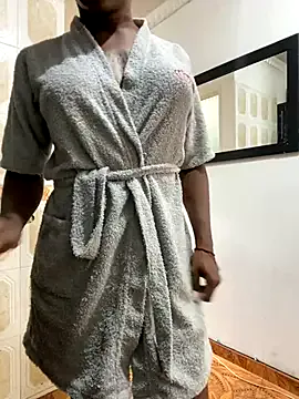 IsabelMaren – webcam model profile photo Image 14