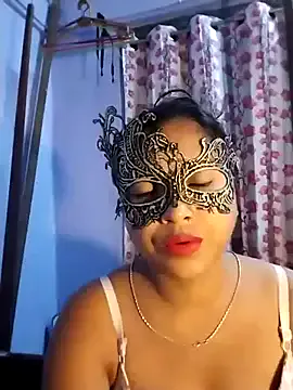 les_bains69 – webcam model profile photo Image 10