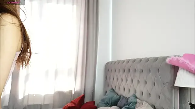 EMILY_GREENSON – webcam model profile photo Image 15